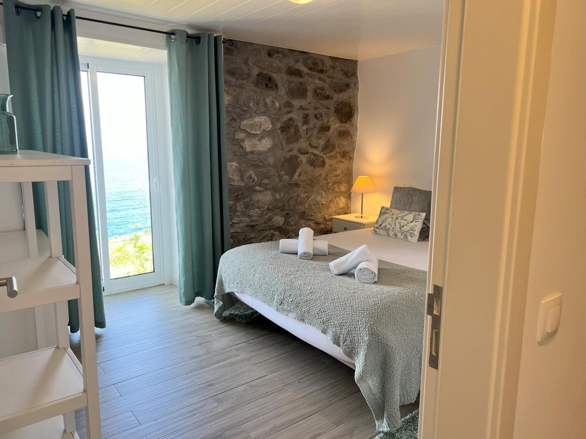 Refugio Do Ilheu Villa Порто Мониз Екстериор снимка